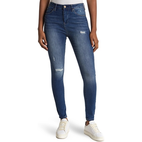 BLANKNYC Distressed High Rise Skinny Jeans - Picture 3 of 14